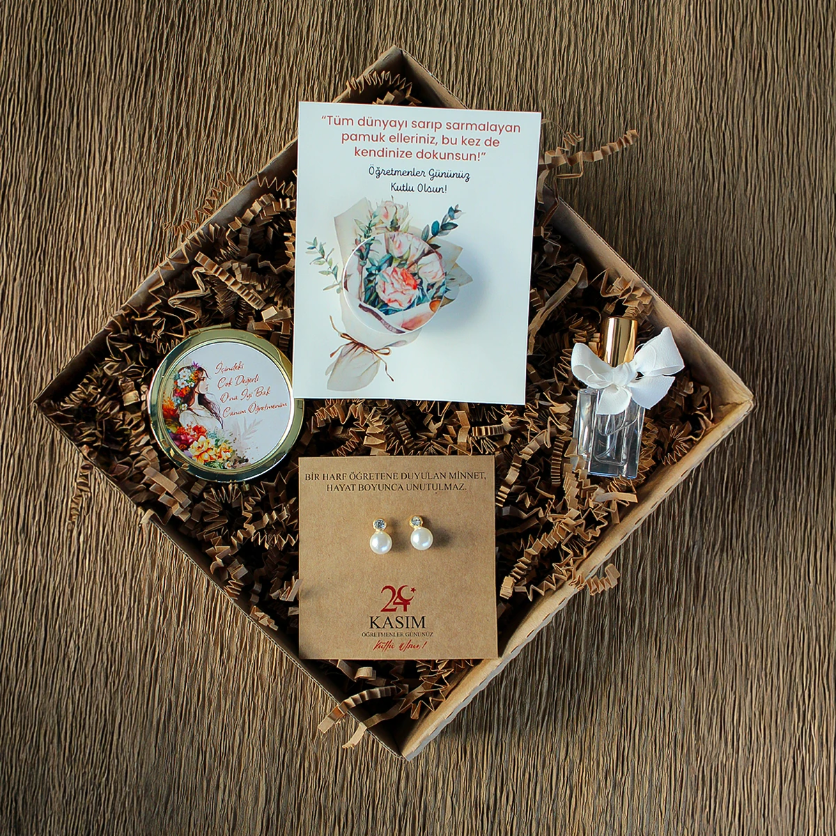 Öğretmen Günü Temalı Hediye Kutusu Seti - Model 1